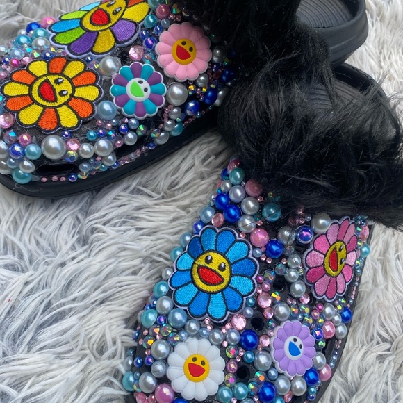 Custom Crocs - Picture 5 of 9